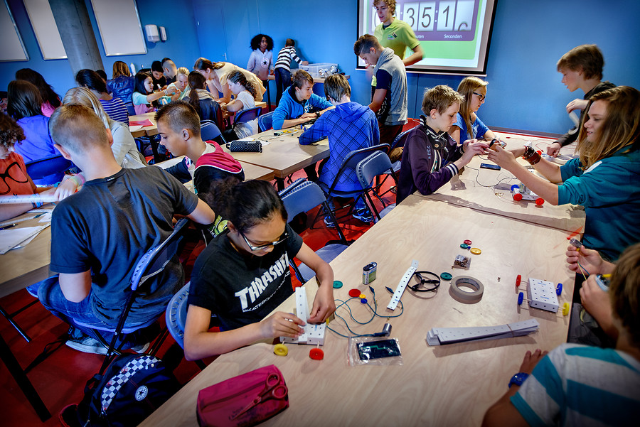 Workshop Elektrische Autootjes maken - foto van DigiDaan - NEMO Science Museum