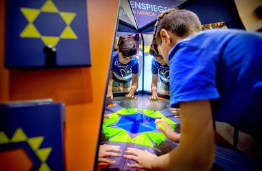 Patronenspiegel - Wereld van vormen - NEMO Science Museum