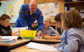 Ruimteschipaarde in klas.jpg